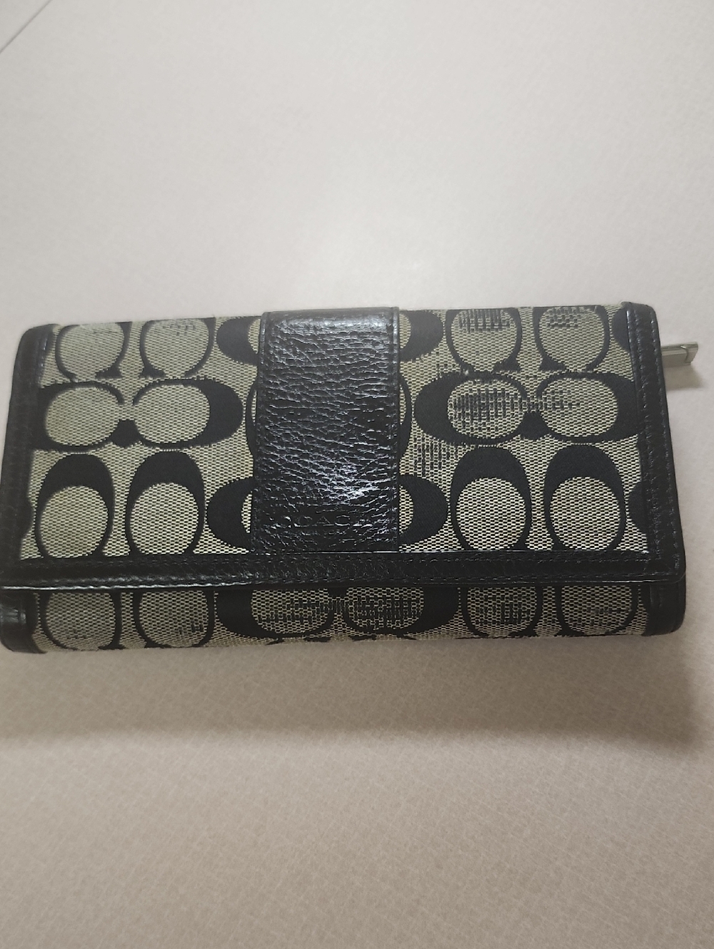 Coach Payton Saffiano Trifofold Signature Canvas Wallet